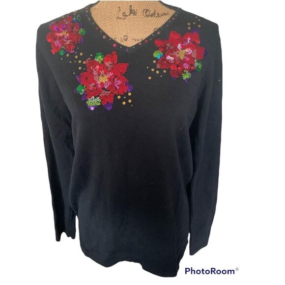 🍒 2/$20 🍒 Long Sleeve Black Holiday Sequin Sweater Small from Quaker Factory - Picture 1 of 4